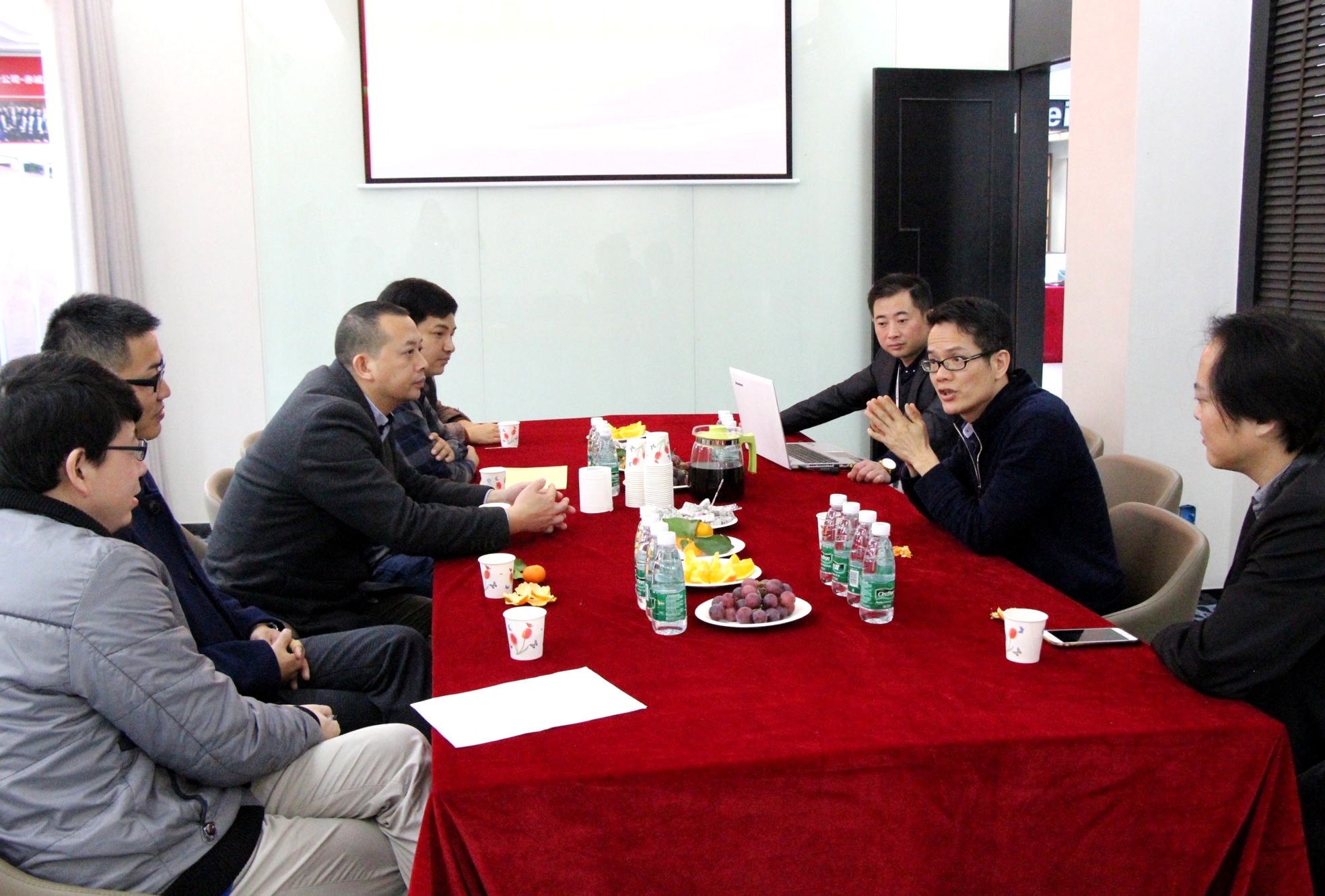 廣東創新科技職業學院與東莞魯班裝飾校企合作、教學實踐基地授牌儀式